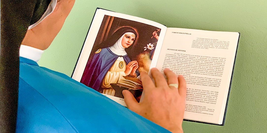 imagen-libro-santa-beatriz-de-silva