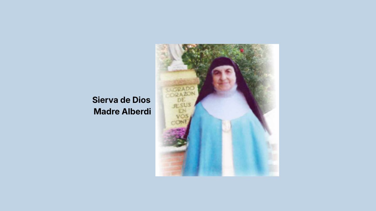 Madre María Alberdi con su hábito concepcionista franciscano.